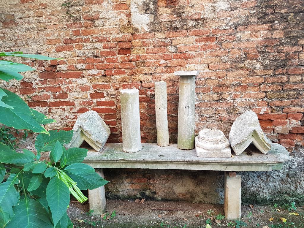 Appartamento Garden Ca' Rezzonico Veneţia Exterior foto